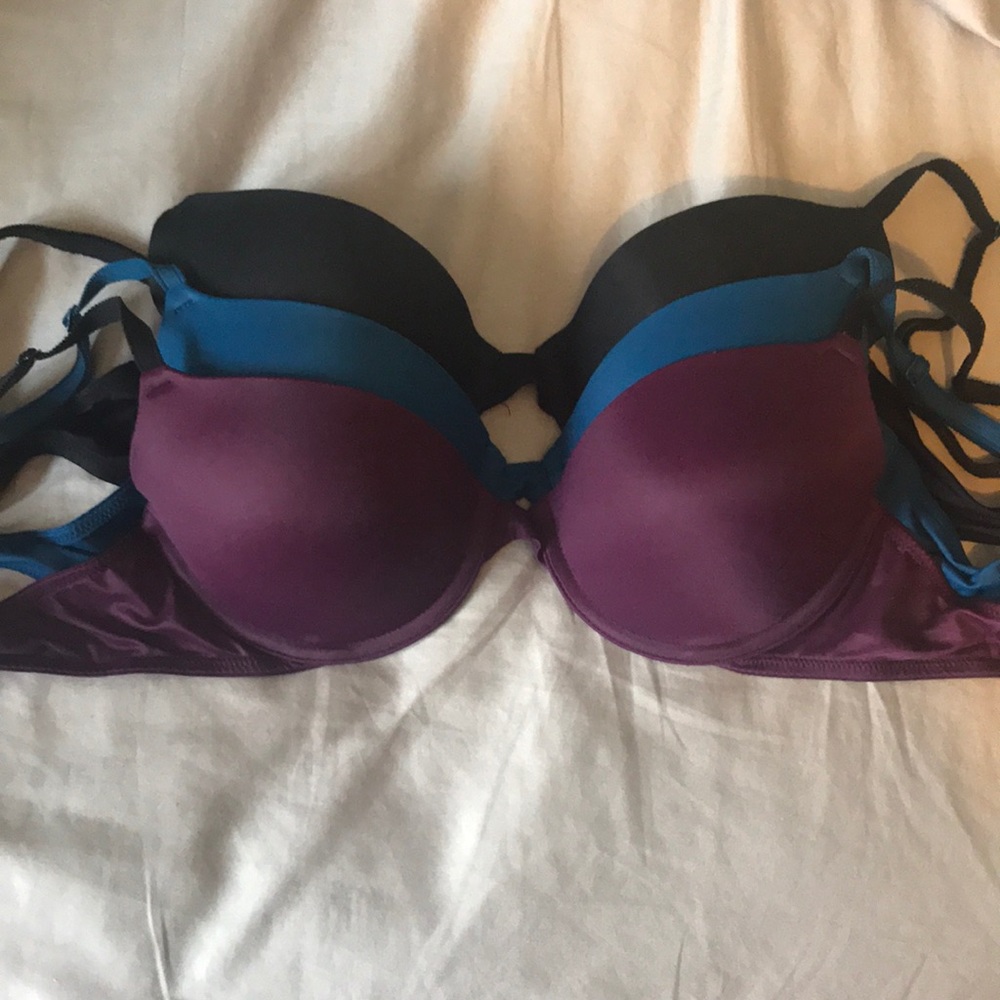 bundle of 3 bras from pink